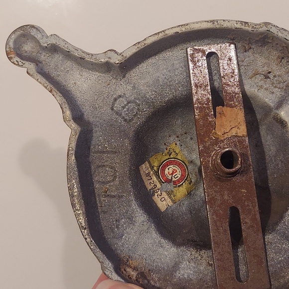 Art Deco Cast Iron Wall Sconce Light - Picture 6 of 13